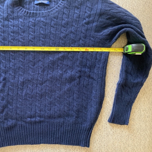 Ralph Lauren Cable-Knit Cashmere Sweater in NAVY - Picture 7 of 10